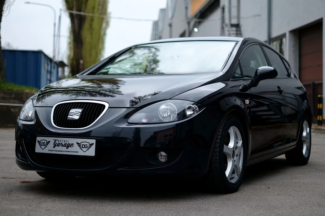 Mazda 2 vs Toyota Yaris – Który maluch wygodniejszy? motoryzacja (137)