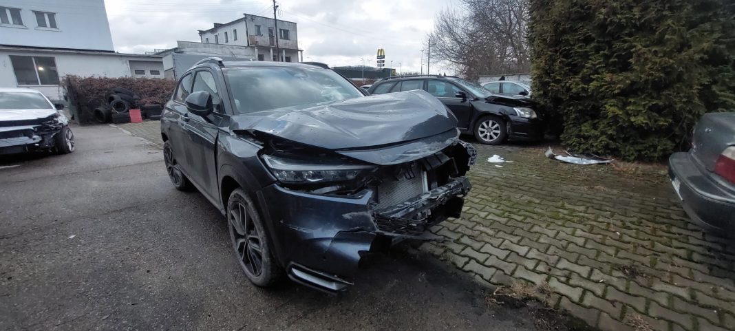 Auto-Zacisze-Warszawa-–-kiedy-samochod-potrzebuje-dobrego-blacharza-i-lakiernika Auto Zacisze Warszawa – kiedy samochód potrzebuje dobrego blacharza i lakiernika